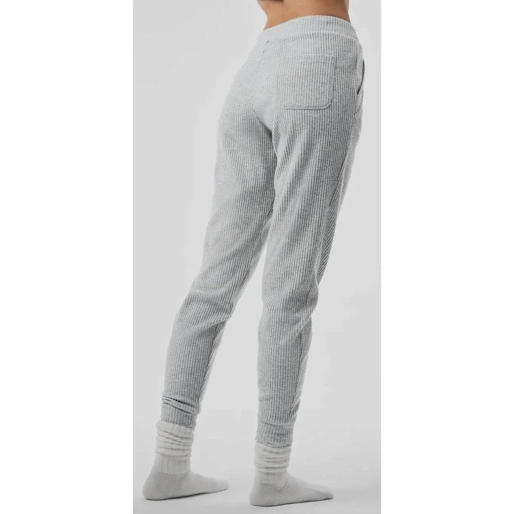Alo Yoga Muse Sweatpants Women's Size S Heather Grey Ribbed Knit Joggers‎ W5784R